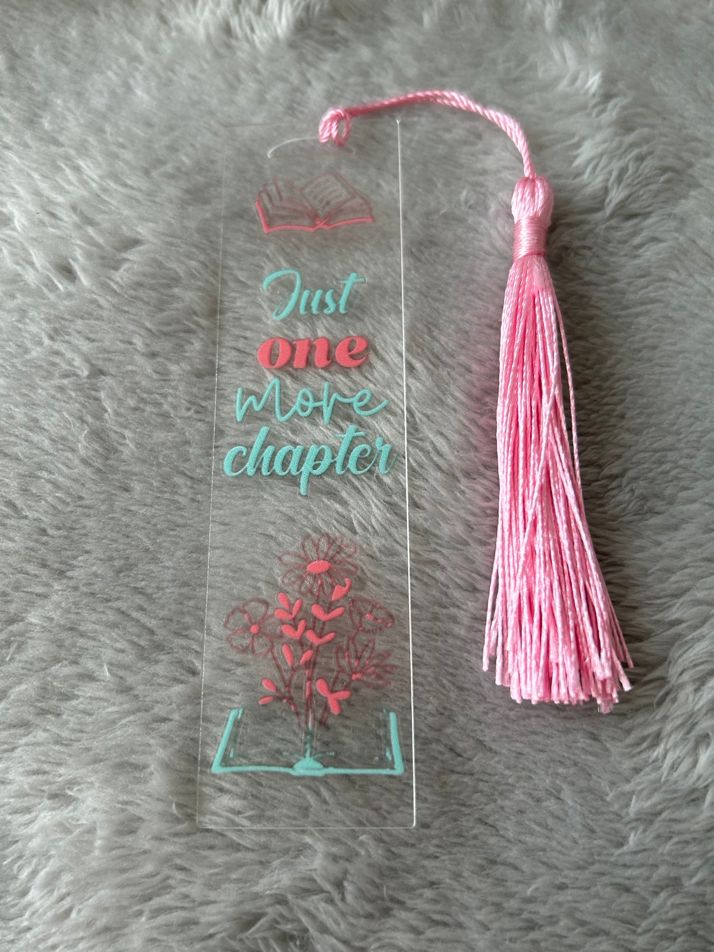 Lesezeichen „just one more chapter“ 📖
