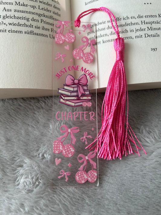 Lesezeichen „one more chapter“ 🪩🍒