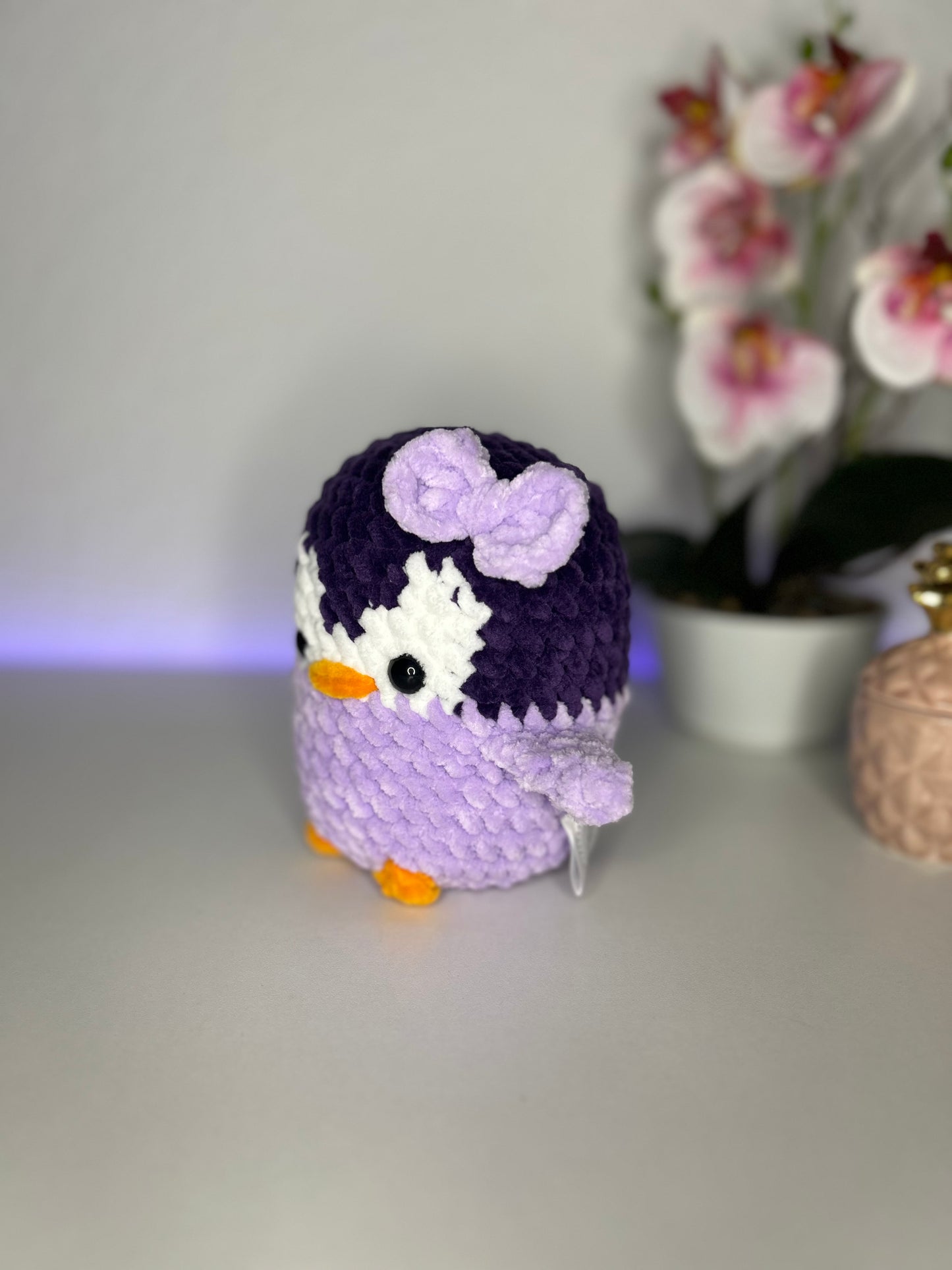 lila Pinguin mit Schleife 🎀