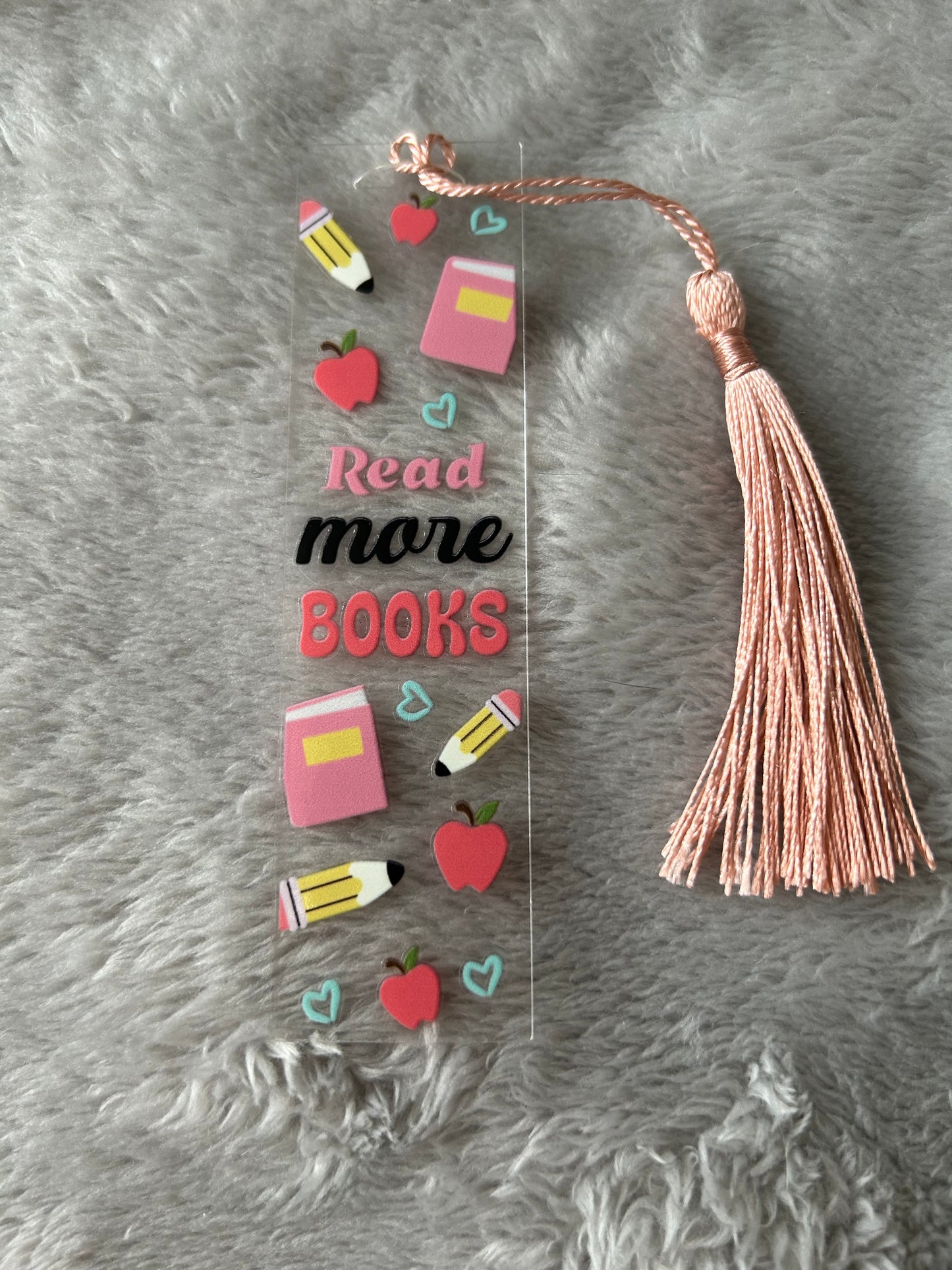 Lesezeichen „read more books“ ✏️📖