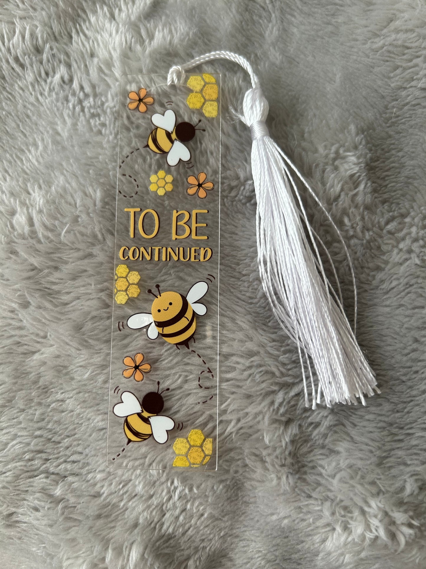 Lesezeichen „to be continued“ 🐝