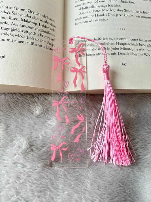 Lesezeichen „herz und schleife“ 🎀